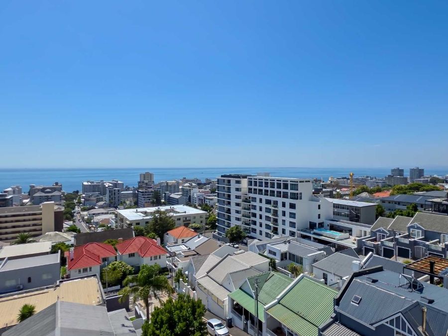 3 Bedroom Property for Sale in Sea Point Western Cape